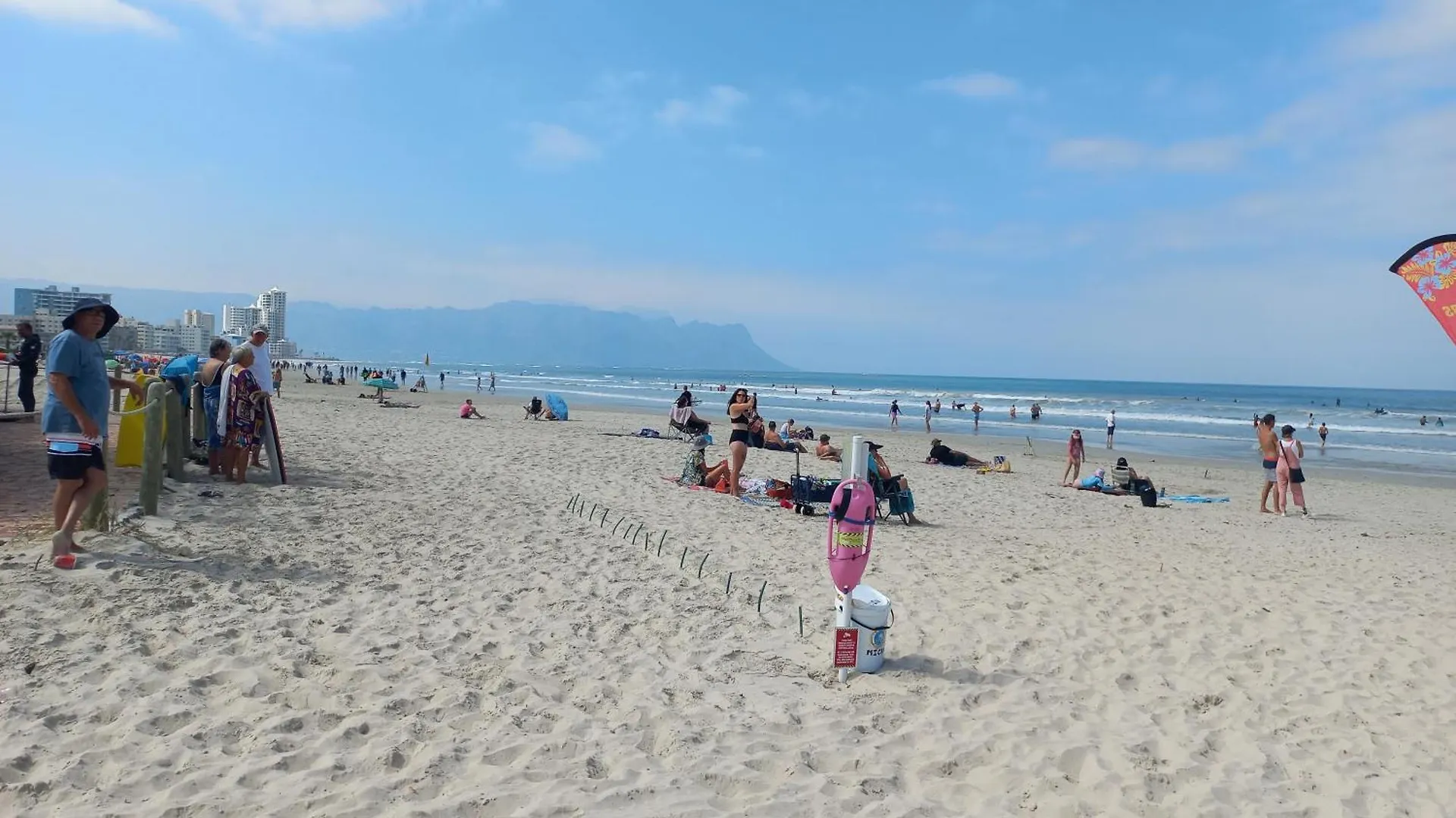 St Tropez On The Beach Strand