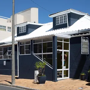 Loddey'S Guest House - By Beach Collection Gasthof